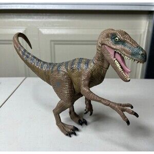 2015 JURASSIC WORLD VELOCIRAPTOR DELTA DINOSAUR 10" FIGURE HASBRO